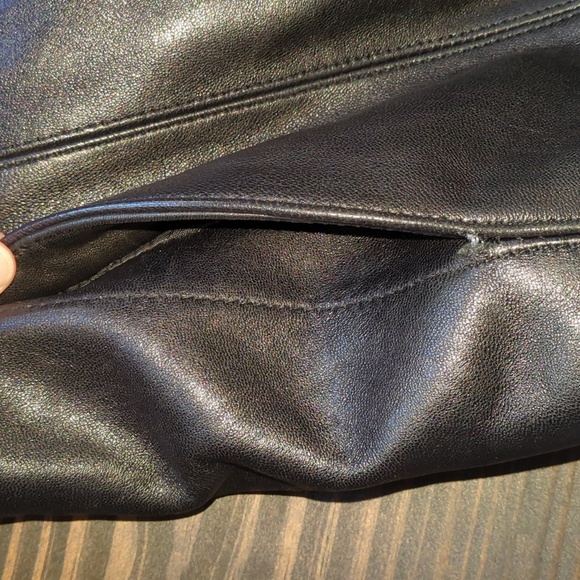 Jones New York Embroidered black leather jacket size medium - Picture 12 of 15
